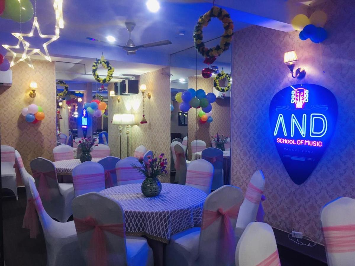 Anand Bhawan Hotel 3*
