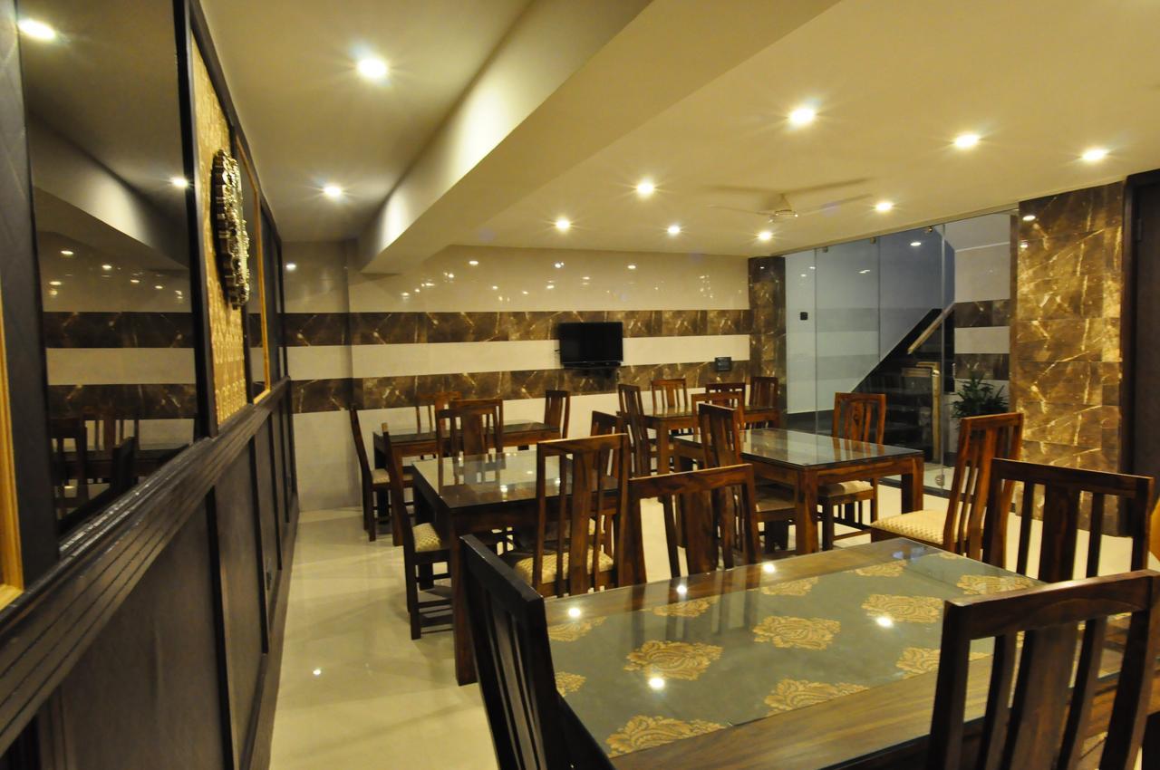 Anand Bhawan 3* New Delhi