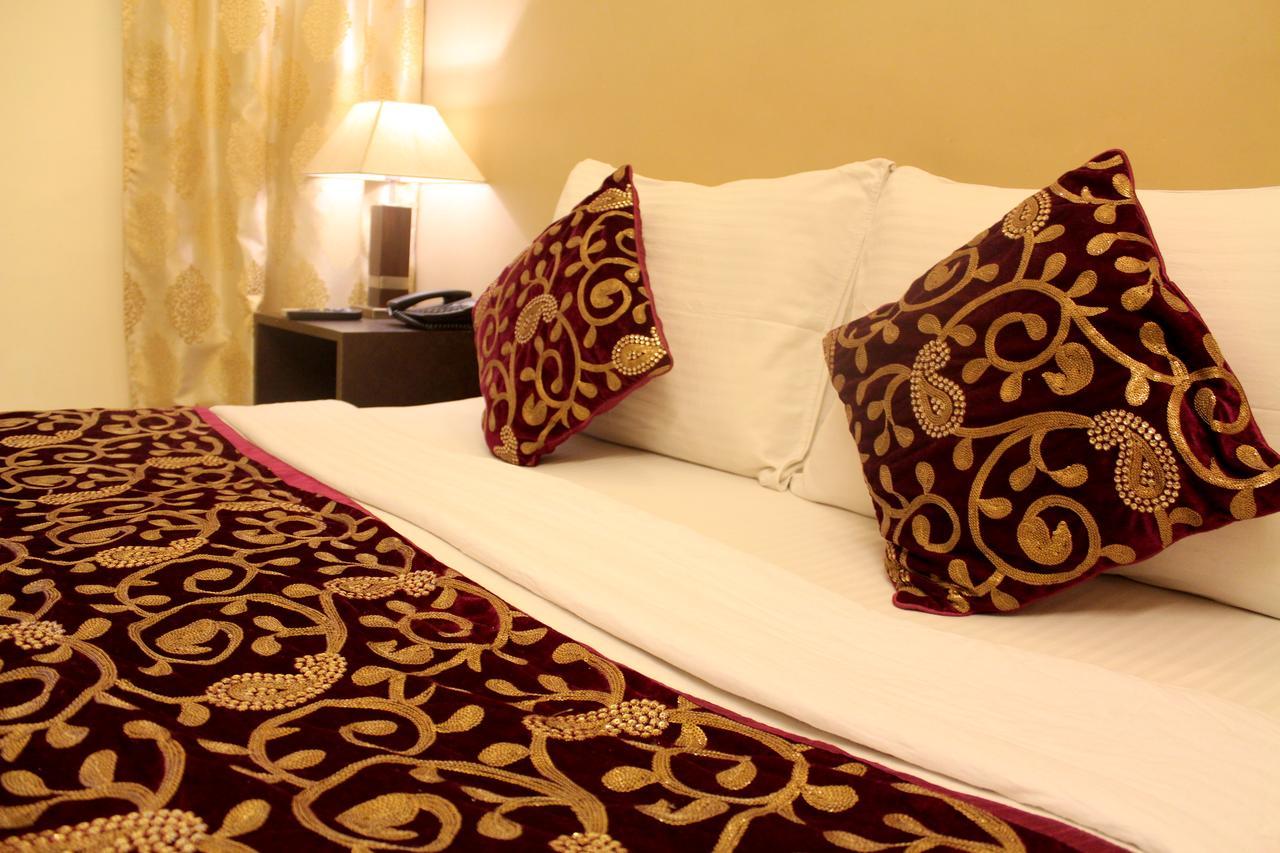 Hotel Anand Bhawan 3*
